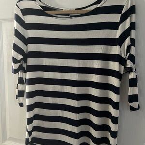 White and Blue Tie Front Relaxed Short Sleeve Top